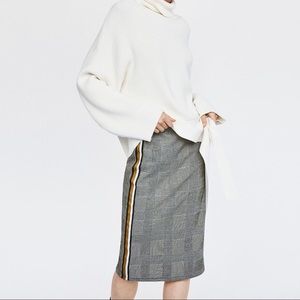 ZARA Plaid Checked Pencil Skirt